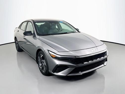 Metal 2025 Hyundai ELANTRA SEL Sport