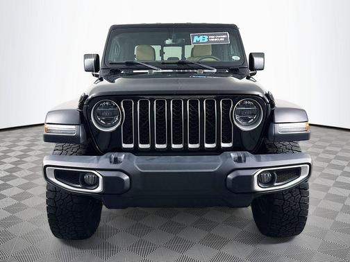 2021 Jeep Gladiator Overland