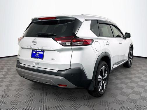 2021 Nissan Rogue SL