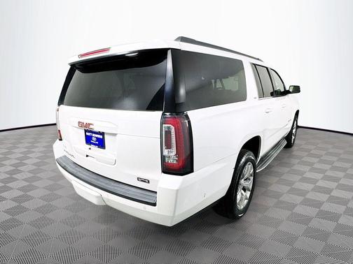 2016 GMC Yukon XL SLT