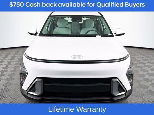 2026 Hyundai KONA SE