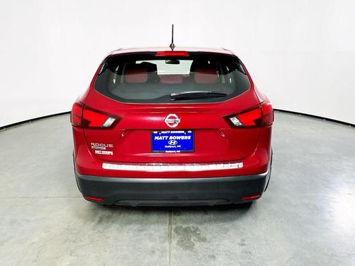 2018 Nissan Rogue Sport S