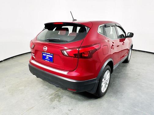 2018 Nissan Rogue Sport S