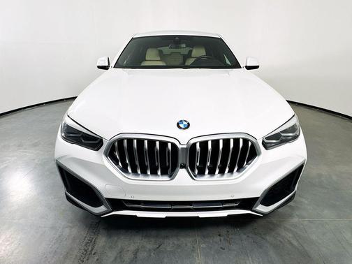 2021 BMW X6 sDrive40i