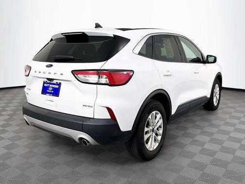 2021 Ford Escape SE