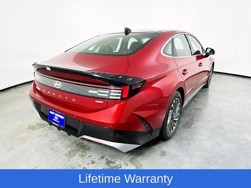 2025 Hyundai SONATA Hybrid Limited