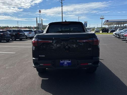 2025 Hyundai SANTA CRUZ SEL Activity