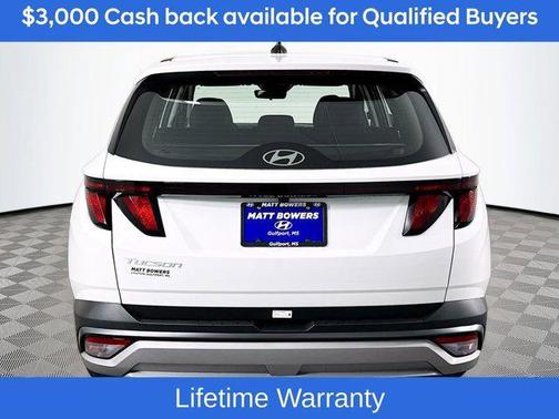 White Pearl 2026 Hyundai TUCSON SE