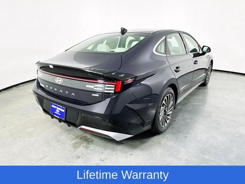 2025 Hyundai SONATA Hybrid SEL