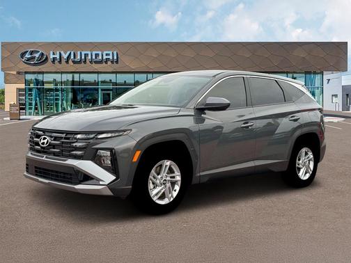 Gray 2026 Hyundai TUCSON SE