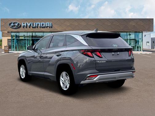 Gray 2026 Hyundai TUCSON SE