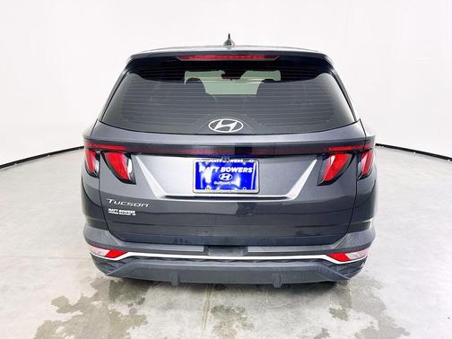 2022 Hyundai TUCSON SE