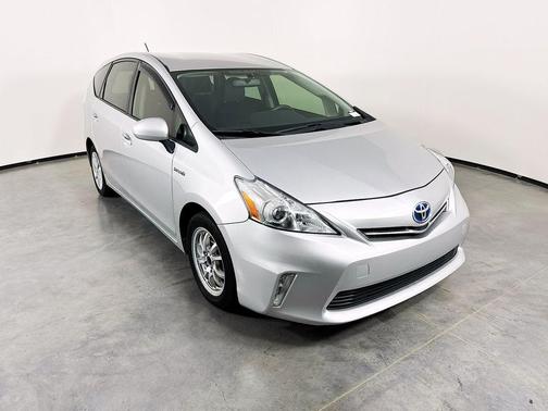 2012 Toyota Prius v Two