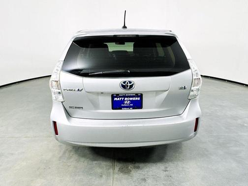 2012 Toyota Prius v Two