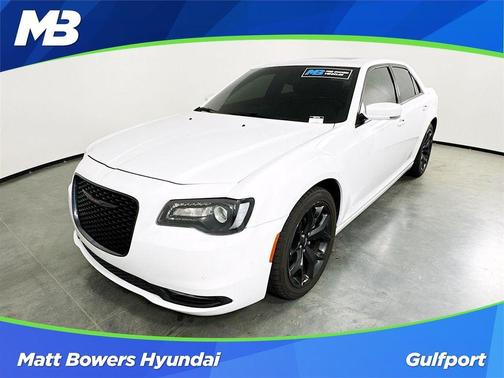 2022 Chrysler 300 S