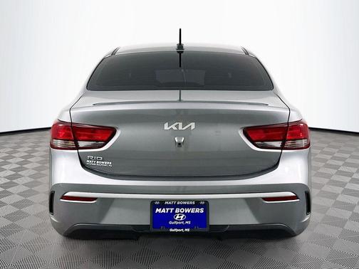 2023 Kia Rio S
