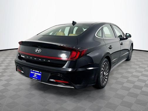 2023 Hyundai SONATA Hybrid Limited