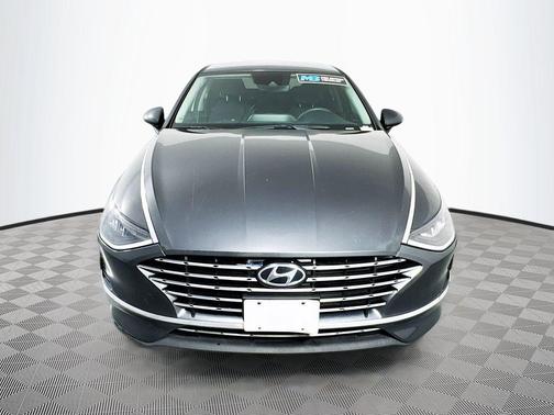 2020 Hyundai SONATA Hybrid Blue