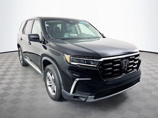 2023 Honda Pilot EX-L 7-Passenger