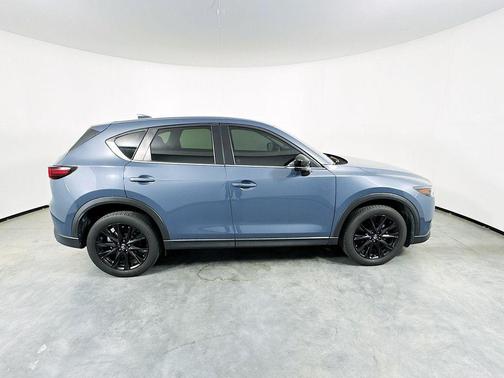 2022 Mazda CX-5 Carbon Edition