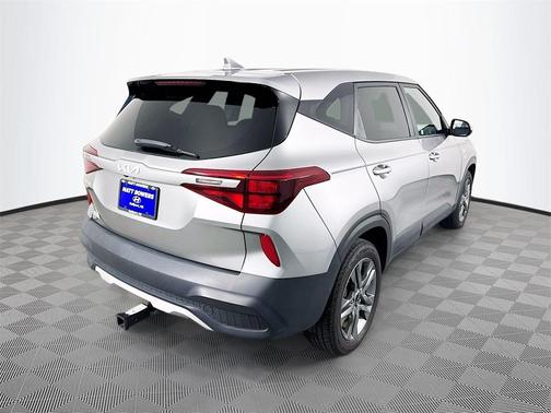 2023 Kia Seltos LX