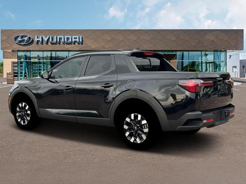 Phantom Black 2026 Hyundai SANTA CRUZ SEL Activity