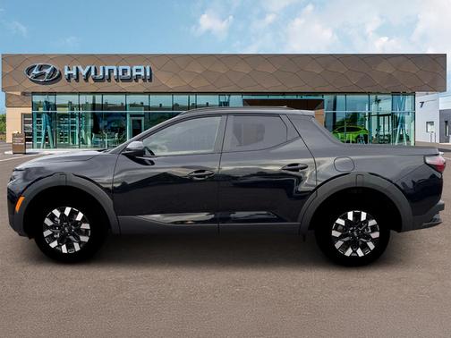Phantom Black 2026 Hyundai SANTA CRUZ SEL Activity