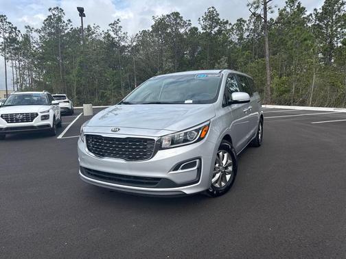2020 Kia Sedona LX