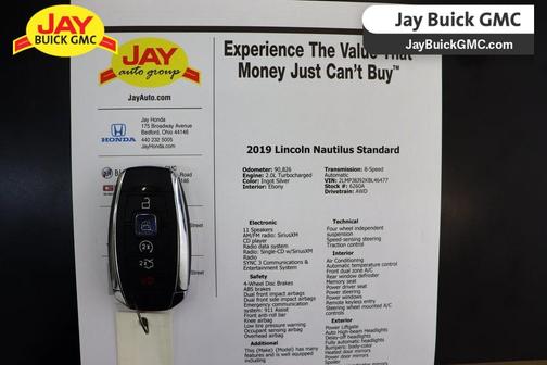 2019 Lincoln Nautilus Standard