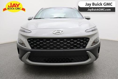 2023 Hyundai KONA SE