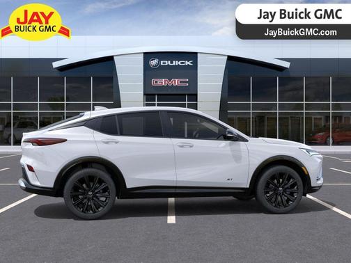 Summit White 2026 Buick Envista Sport Touring