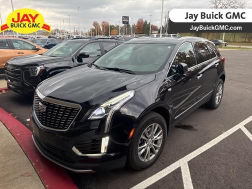 2022 Cadillac XT5 Premium Luxury