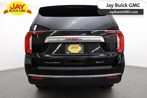 2022 GMC Yukon XL SLT
