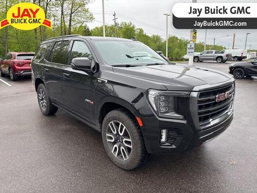 Onyx Black 2023 GMC Yukon AT4