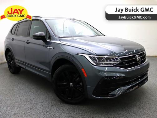 2022 Volkswagen Tiguan 2.0T SE R-Line Black