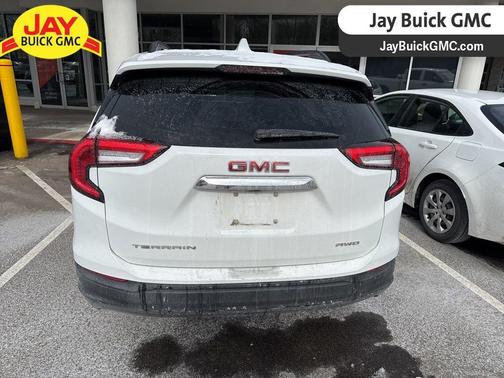 2023 GMC Terrain SLE