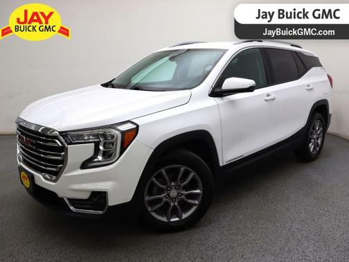 Summit White 2022 GMC Terrain SLT