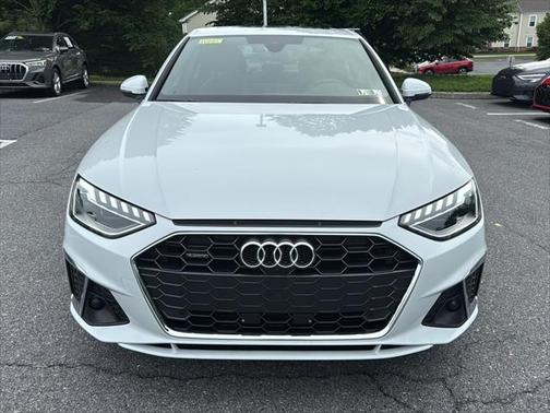 2024 Audi A4 Premium Plus 45 TFSI S line quattro S tronic