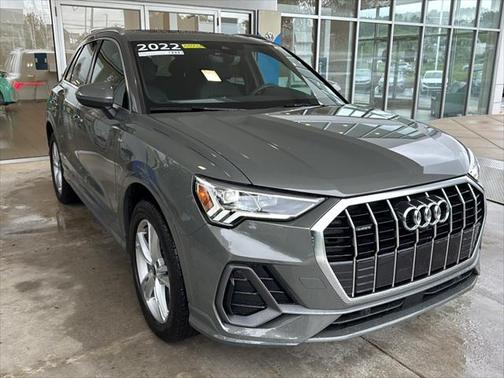 2022 Audi Q3 Premium Plus 45 TFSI S line quattro Tiptronic
