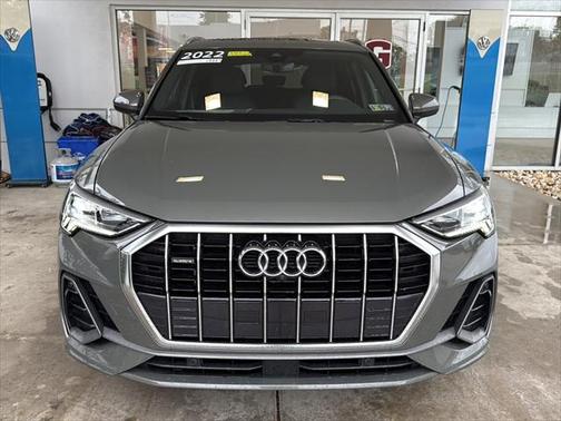 2022 Audi Q3 Premium Plus 45 TFSI S line quattro Tiptronic