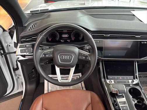 2023 Audi Q7 Premium 45 TFSI quattro Tiptronic