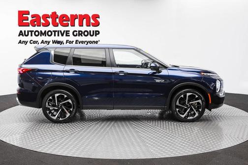 2023 Mitsubishi Outlander PHEV SE S-AWC