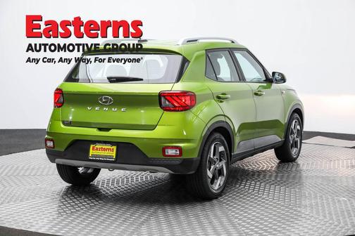 2024 Hyundai VENUE SEL