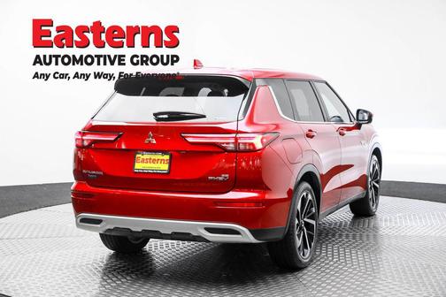 2023 Mitsubishi Outlander PHEV SE S-AWC