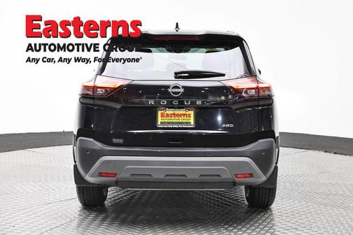 Super Black 2023 Nissan Rogue S