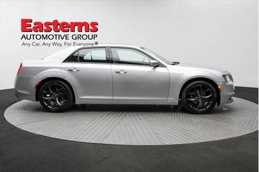 2022 Chrysler 300 S