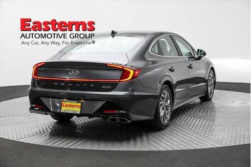 2022 Hyundai SONATA SEL