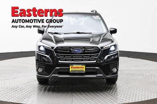Crystal Black Silica 2022 Subaru Forester Premium