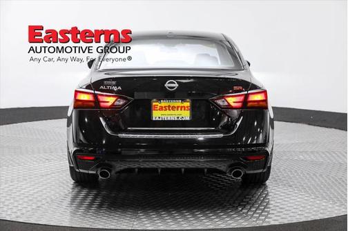 2023 Nissan Altima SR FWD