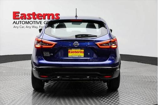 2022 Nissan Rogue Sport S